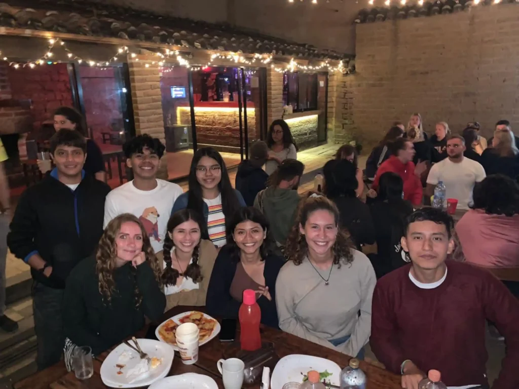 Alumnos del TEI en viaje de excursión